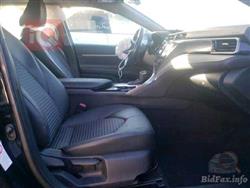 تۆیۆتا کامری